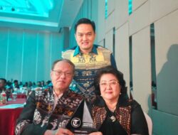 Hengky Lianto Raih penghargaan Pos Kupang Award 2023 sebagai Tokoh Penggerak Perkebunan di NTT
