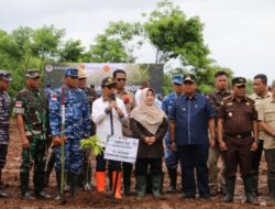 Pj. Gubernur NTT Ayodhia Kalake Hadiri Tanam Pohon Bersama Serentak Seluruh Indonesia