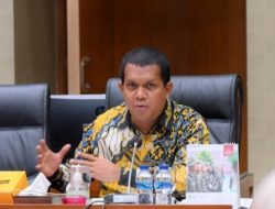 Digadang Sebagai Calon Gubernur NTT 2024, Berikut Profil Melki Laka Lena 