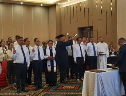 Penjabat Wali Kota Kupang Hadiri Pelantikan 30 Anggota PPK Se-Kota Kupang