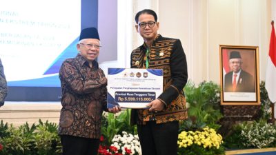 Pj. Gubernur NTT Terima Alokasi Dana Fiskal Kemiskinan Ekstrim Tahun 2024