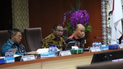 PJ. Gubernur  pimpin RUPS LB PT. BPD NTT : Jabatan plt.Dirut  Yohanis Landu Praing di perpanjang