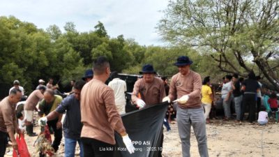 BBWS Nusa Tenggara II  bersama Pemkot Kupang  Gelar Aksi Bersih-Bersih Sungai Perkotaan di Pantai Paradiso