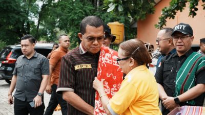 Hadiri Panen Perdana Cabai di SMAN 1 Kupang Timur, Gubernur Melki : Ini Harus Jadi Contoh Untuk Sekolah Lain