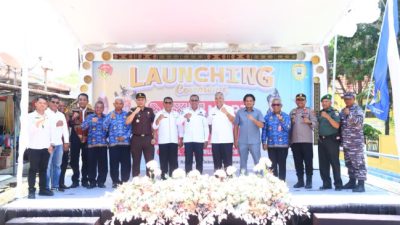 Wagub Johni Asadoma Resmikan NTT Mart Sabu Raijua, Tekankan Standarisasi Kualitas Produk