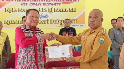 Sertijab Camat Kuanfatu, Bupati TTS Apresiasi Pengabdian Bernard Benu