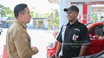 Wali Kota Kupang Tinjau Sejumlah SPBU, Pastikan Kondisi Antrean BBM Mulai Normal